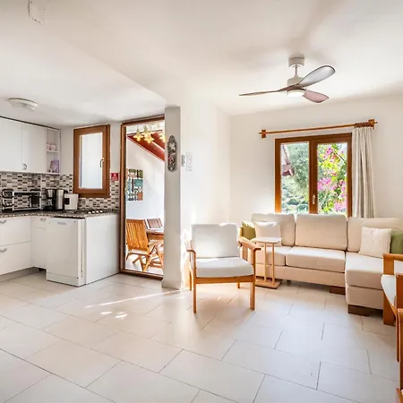 Sevinc Papatya House Вилла Миляс