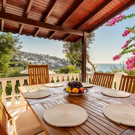 Sevinc Papatya House *