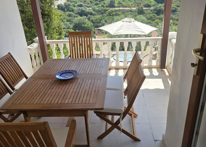 Sevinc Papatya House